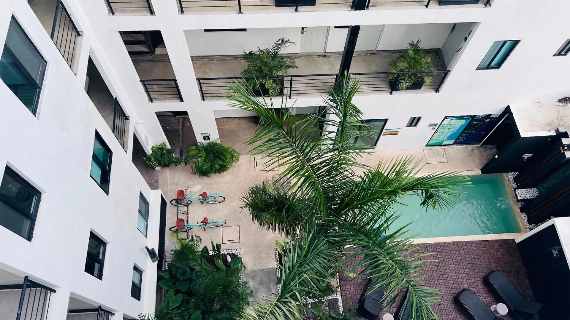 **** Hotel Coco Live Suites Playa del Carmen México