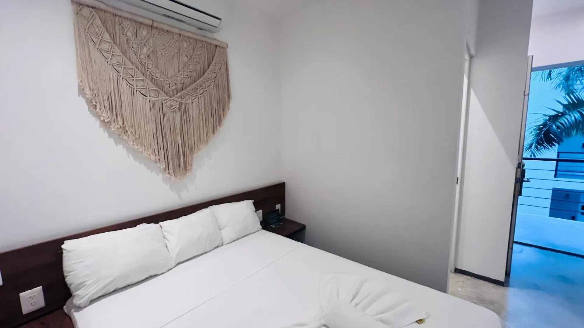 Coco Live Suites Playa del Carmen