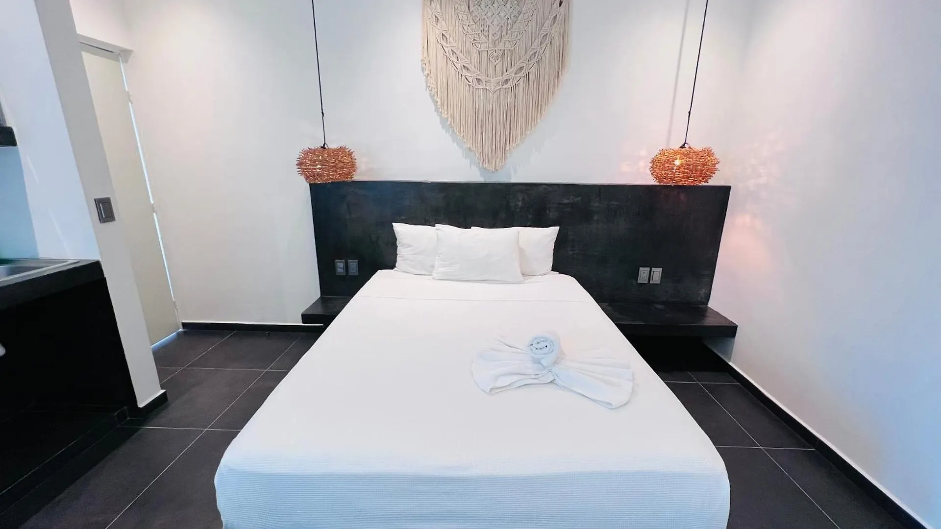 Coco Live Suites Playa del Carmen Hotel